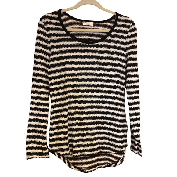 Bobbie Brooks Sweaters - Bobbie Brooks Black & White Stripe Cozy Scoop Neck Sweater Sz M